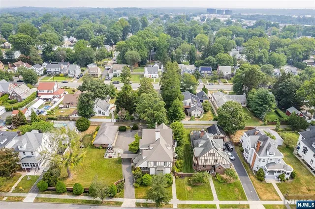 $1,250,000 | 290 Clinton Place, Hackensack, NJ 07601