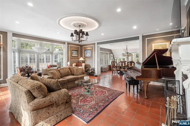 $1,250,000 | 290 Clinton Place, Hackensack, NJ 07601