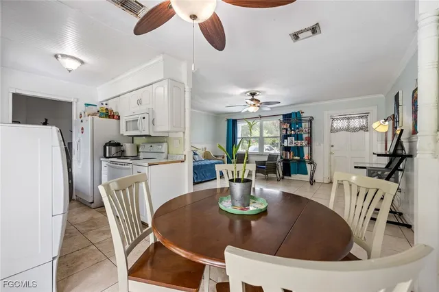 $299,750 | 225 Avacado Court, Fort Myers, FL 33905