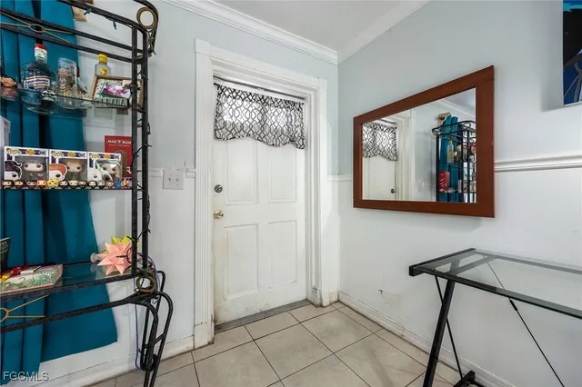 $299,750 | 225 Avacado Court, Fort Myers, FL 33905