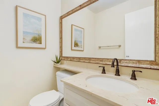 $1,250,000 | 631 Strand Street, Unit 4, Santa Monica, CA 90405