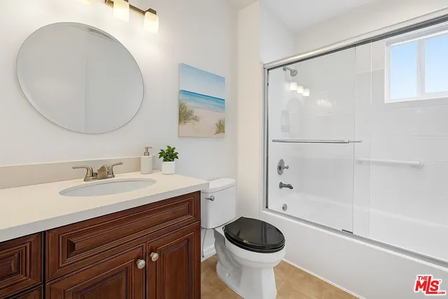 $1,250,000 | 631 Strand Street, Unit 4, Santa Monica, CA 90405