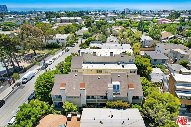 $1,250,000 | 631 Strand Street, Unit 4, Santa Monica, CA 90405