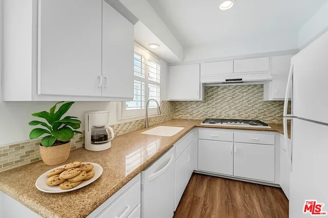 $1,250,000 | 631 Strand Street, Unit 4, Santa Monica, CA 90405