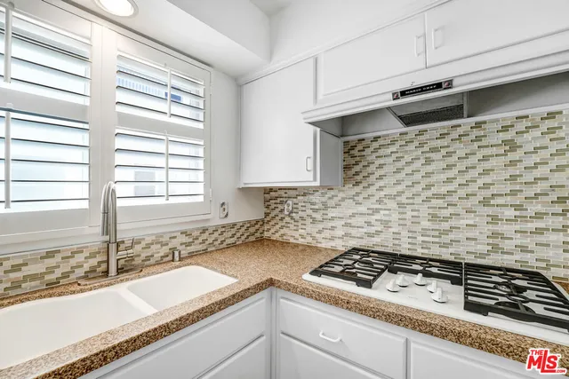 $1,250,000 | 631 Strand Street, Unit 4, Santa Monica, CA 90405