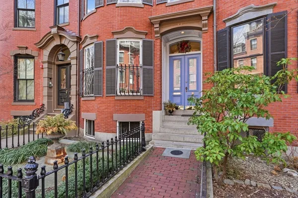 $7,500 | 150 West Concord Street, Unit 2, Boston, MA 02118