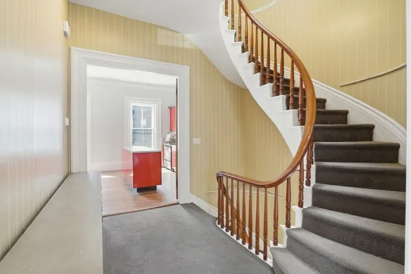 $7,500 | 150 West Concord Street, Unit 2, Boston, MA 02118