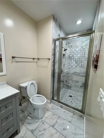 a view of a livingroom with furniture