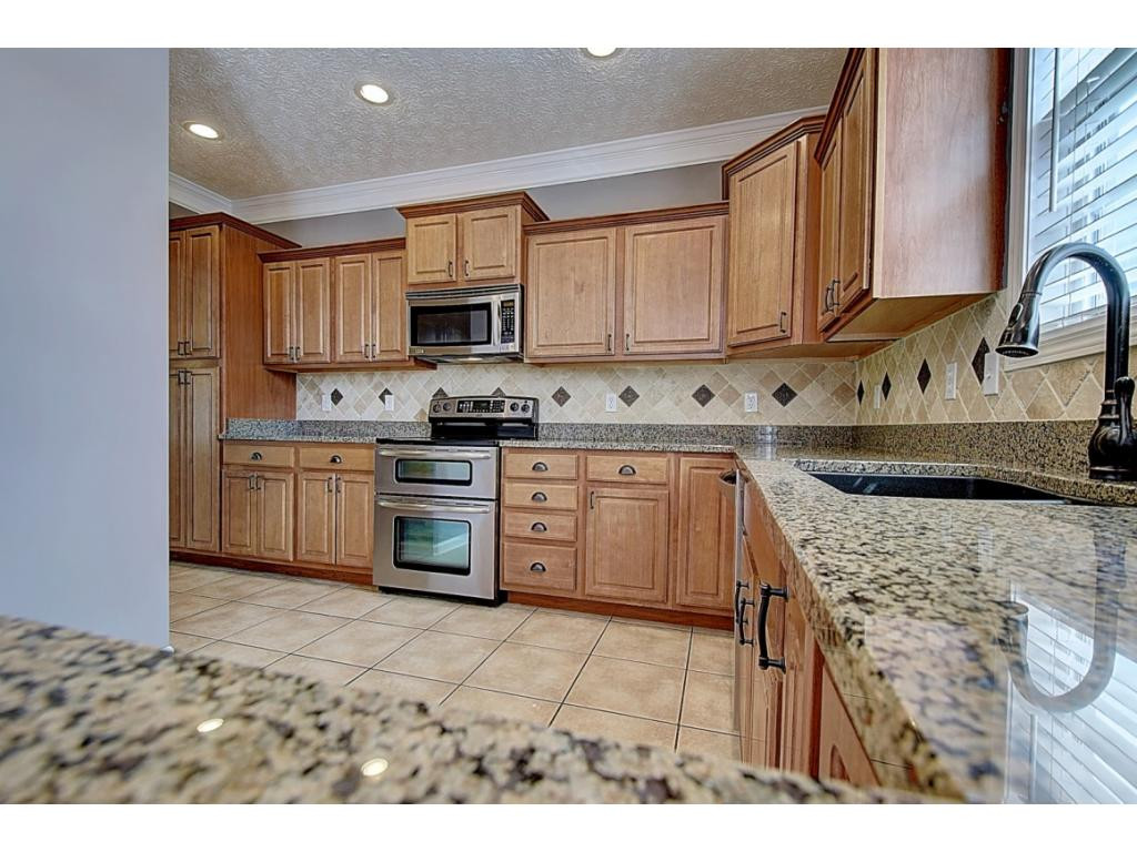 198 Free Hill Road Gray, TN 37615 - Photo 10 of 36 Plenty of Space to Cook