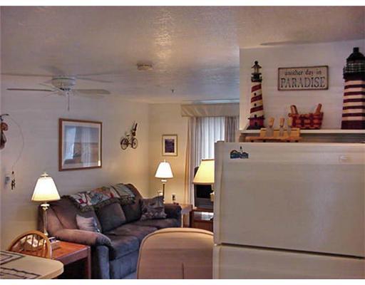 371 Mile Road, Unit 108 Wells, ME 04090 - Photo 5 of 16 Living Room.