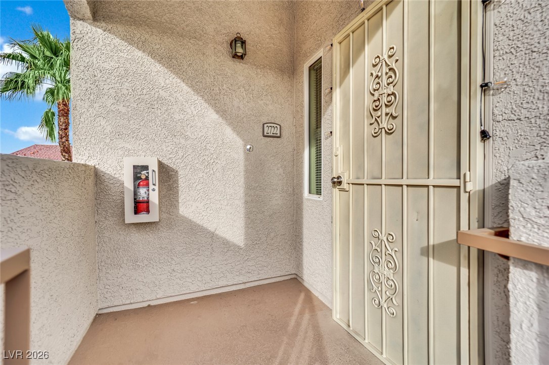 2305 West Horizon Ridge Parkway, Unit 2722 Henderson, NV 89052 - Photo 2 of 39