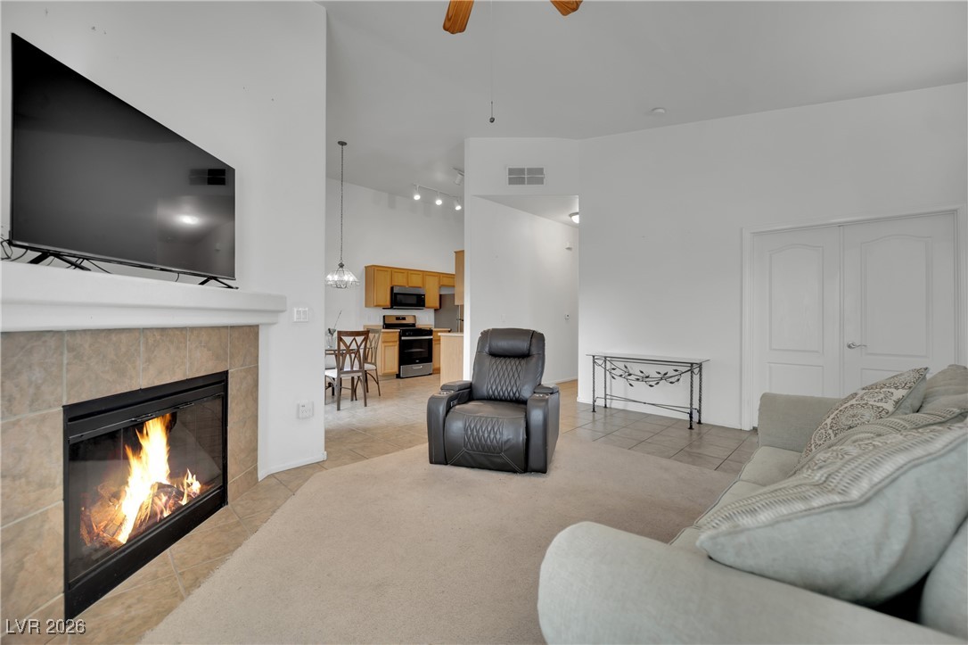 2305 West Horizon Ridge Parkway, Unit 2722 Henderson, NV 89052 - Photo 4 of 39