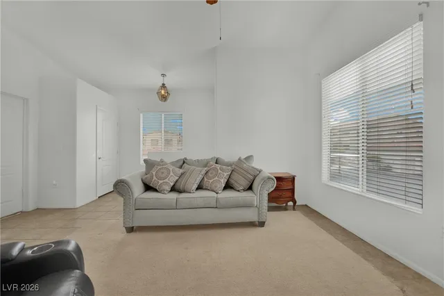 $299,900 | 2305 West Horizon Ridge Parkway, Unit 2722, Henderson, NV 89052