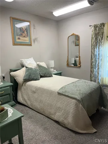 $185,000 | 42 South Main Street, Hammond, NY 13646