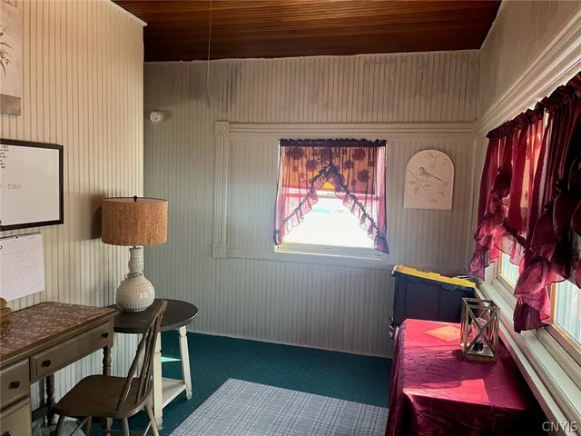 $185,000 | 42 South Main Street, Hammond, NY 13646