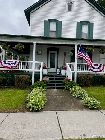 $185,000 | 42 South Main Street, Hammond, NY 13646