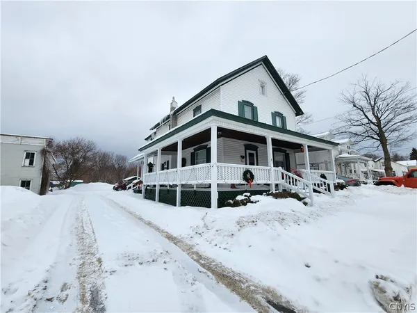 $185,000 | 42 South Main Street, Hammond, NY 13646