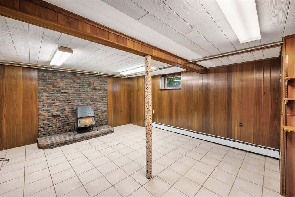 29 Patricia Road Peabody, MA 01960 - Photo 39 of 40