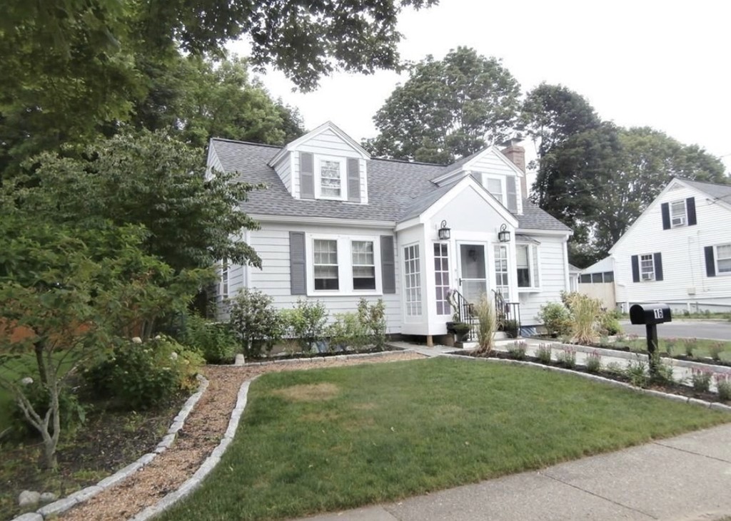 16 Barbara Road Newton, MA 02465 - Photo 2 of 6 Gallery Image 2