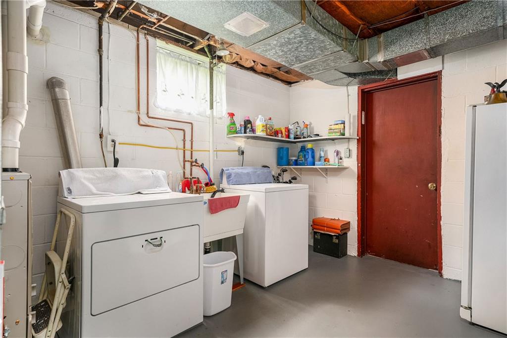 5403 Hardt Road Gibsonia, PA 15044 - Photo 31 of 41 a utility room with dryer and washer