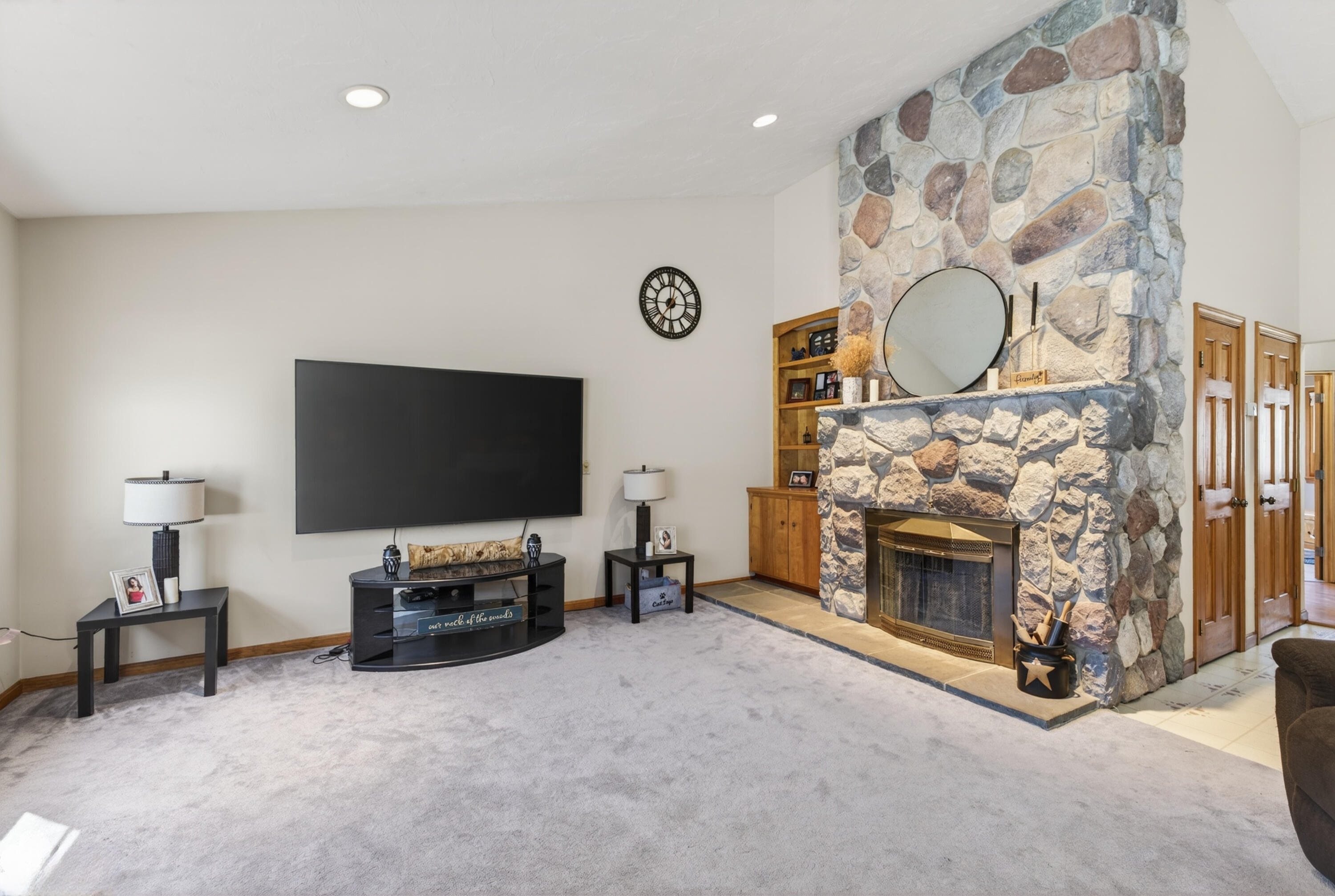 692 Battle Ridge Road Clinton, ME 04927 - Photo 11 of 66 Kitchen + Living