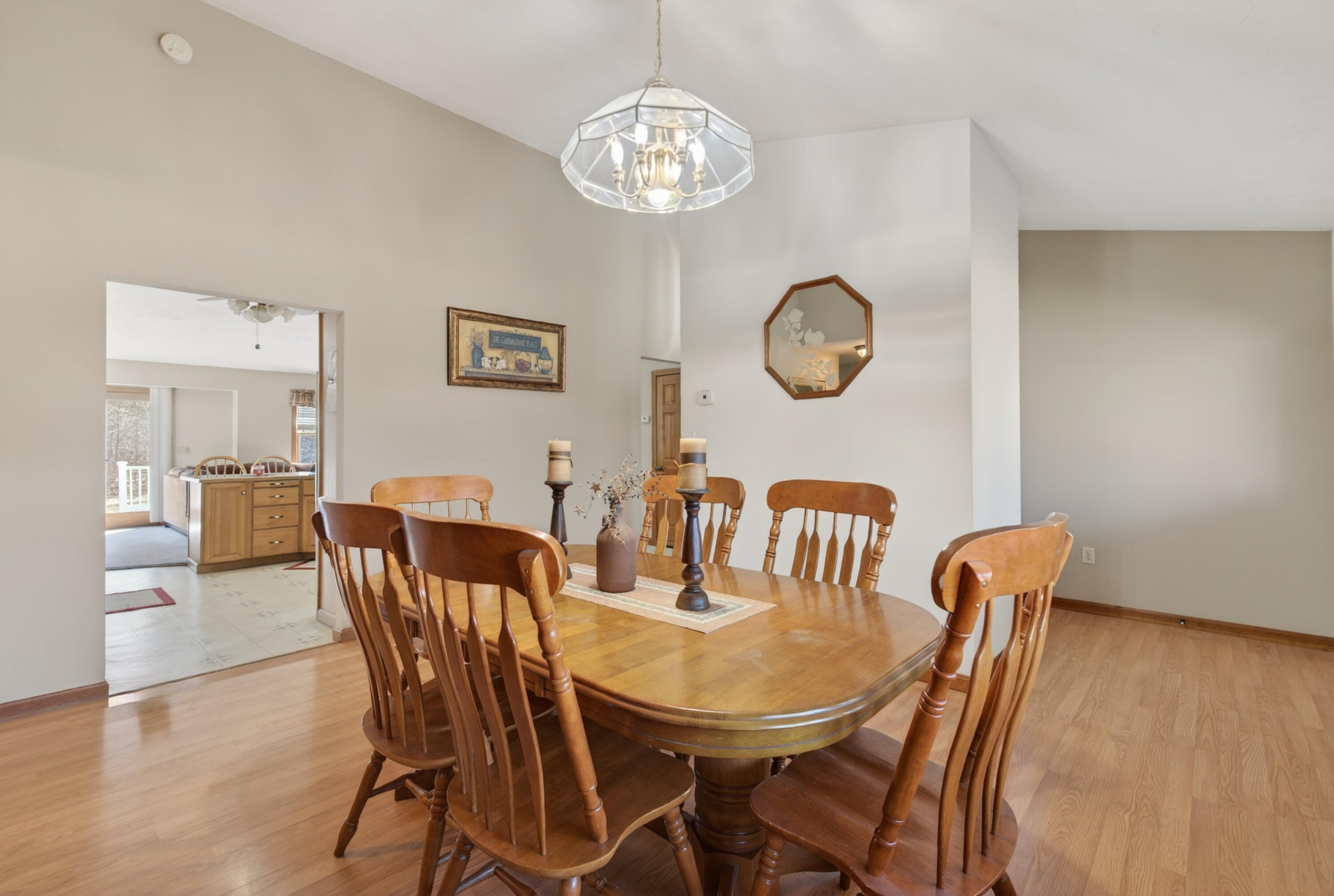 692 Battle Ridge Road Clinton, ME 04927 - Photo 19 of 66 Dining