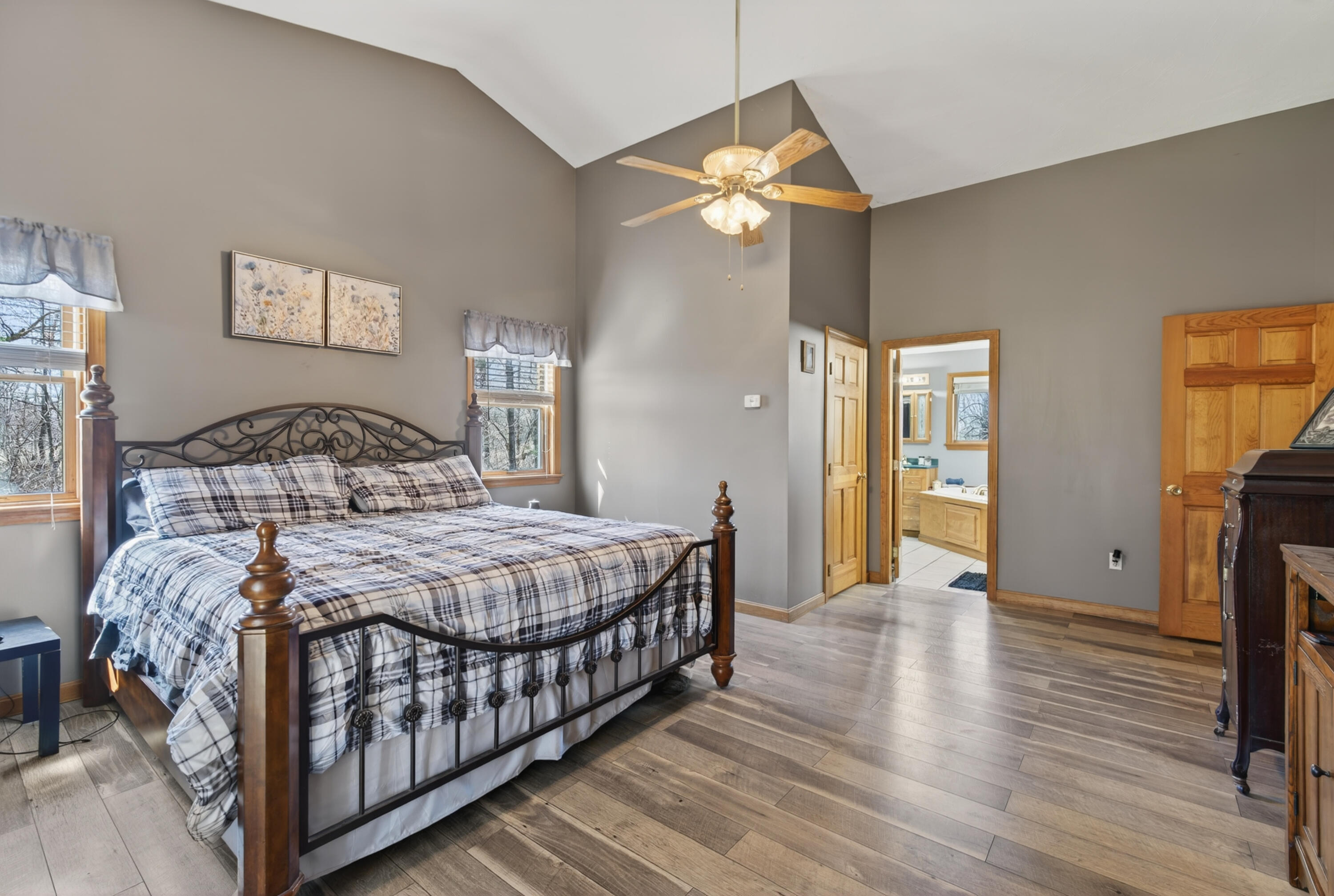 692 Battle Ridge Road Clinton, ME 04927 - Photo 22 of 66 Primary Suite