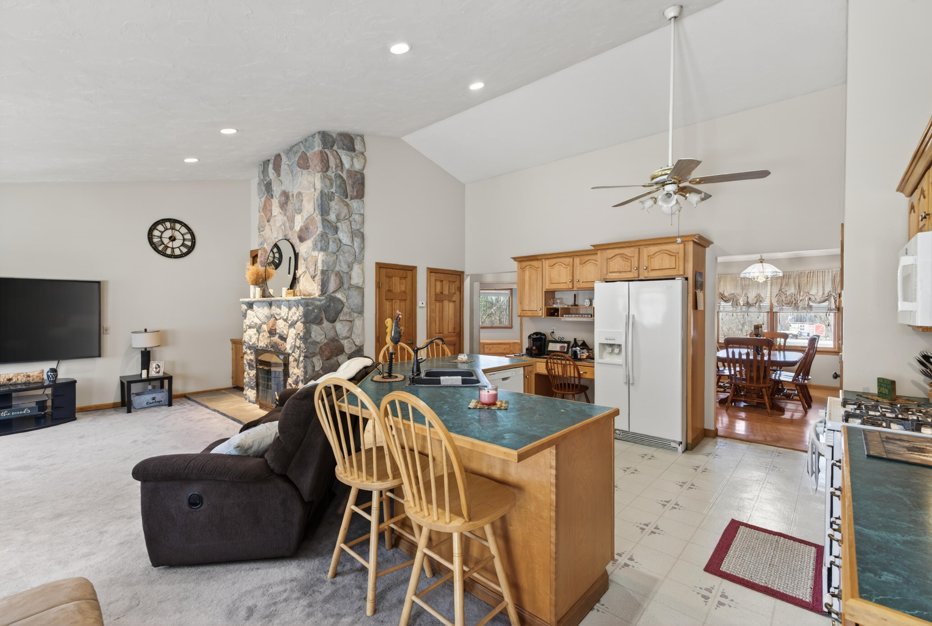 692 Battle Ridge Road Clinton, ME 04927 - Photo 8 of 66 Kitchen + Living