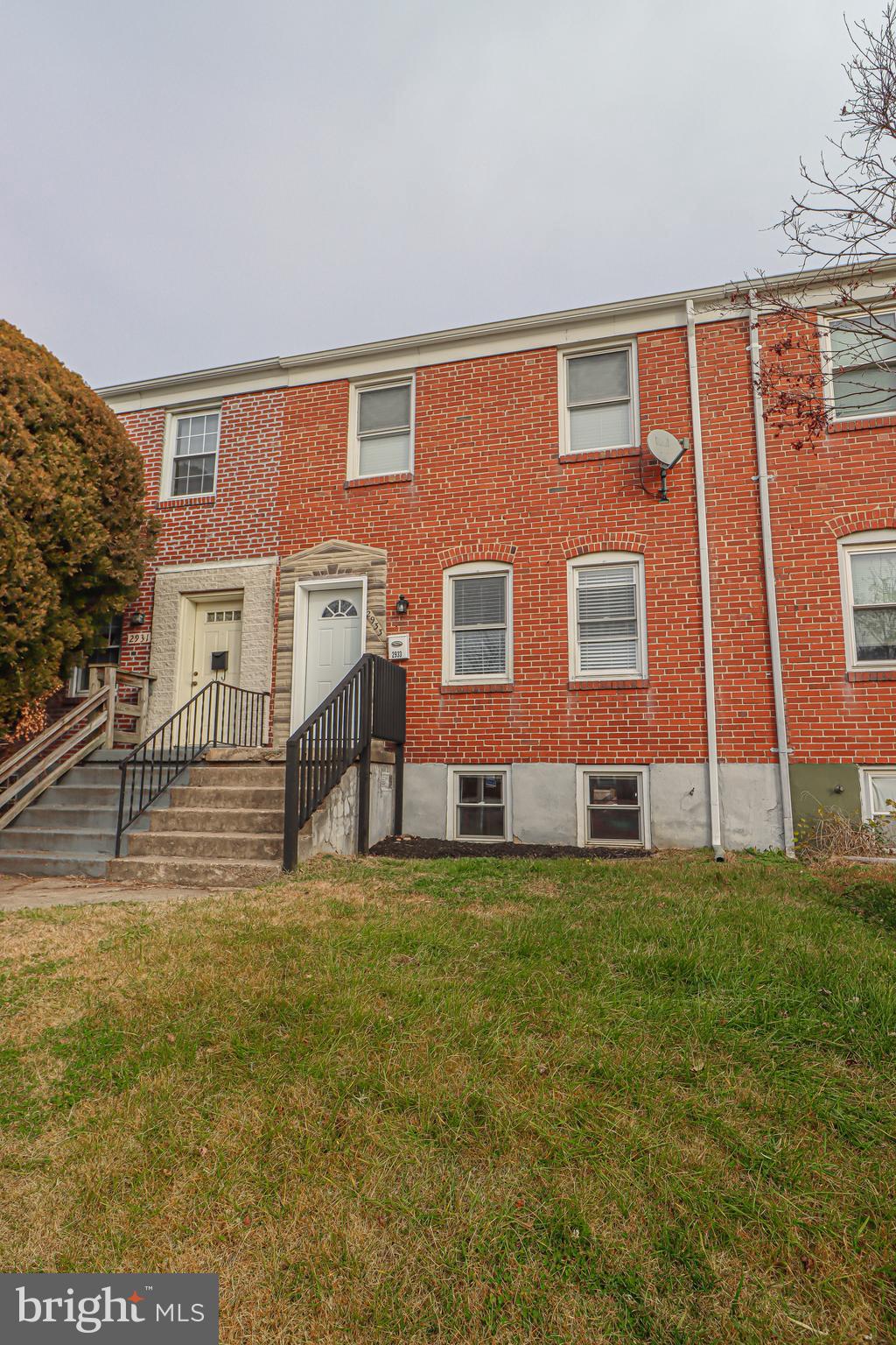 2933 Cornwall Road Baltimore, MD 21222 - Photo 3 of 35 Front of home