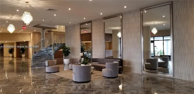 $6,200 | 5401 Collins Avenue, Unit 919, Miami Beach, FL 33140