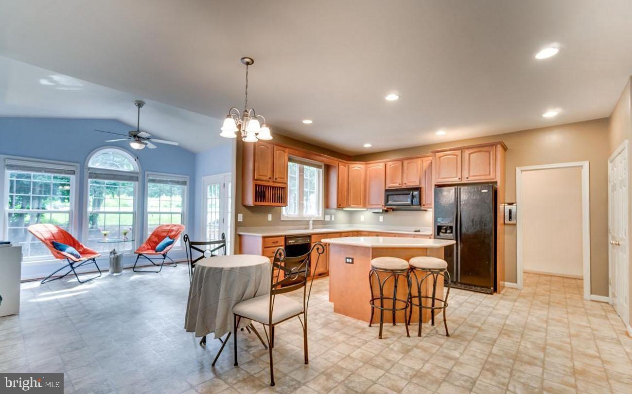 161 Revell Road Fredericksburg, VA 22405 - Photo 18 of 46 Large kitchen for eat-in dining table