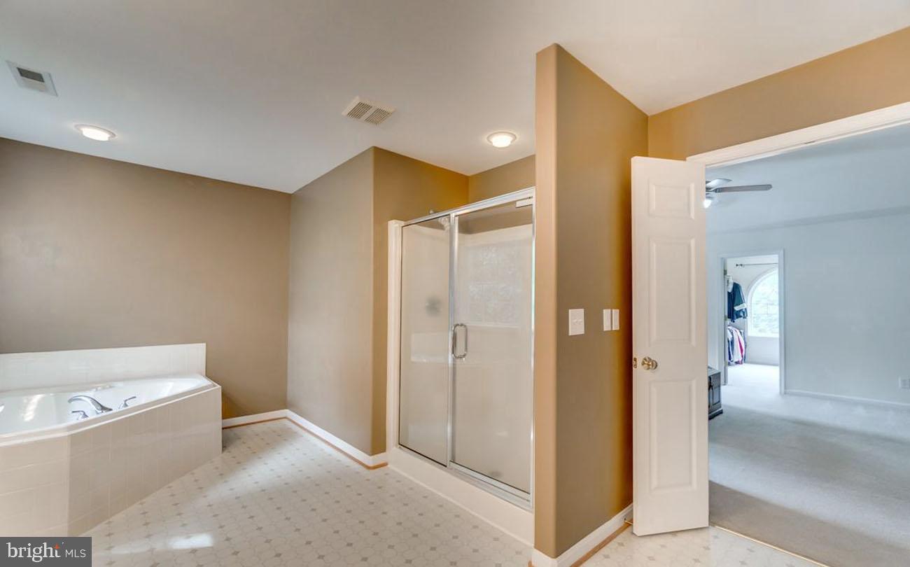 161 Revell Road Fredericksburg, VA 22405 - Photo 34 of 46 Separate standing shower