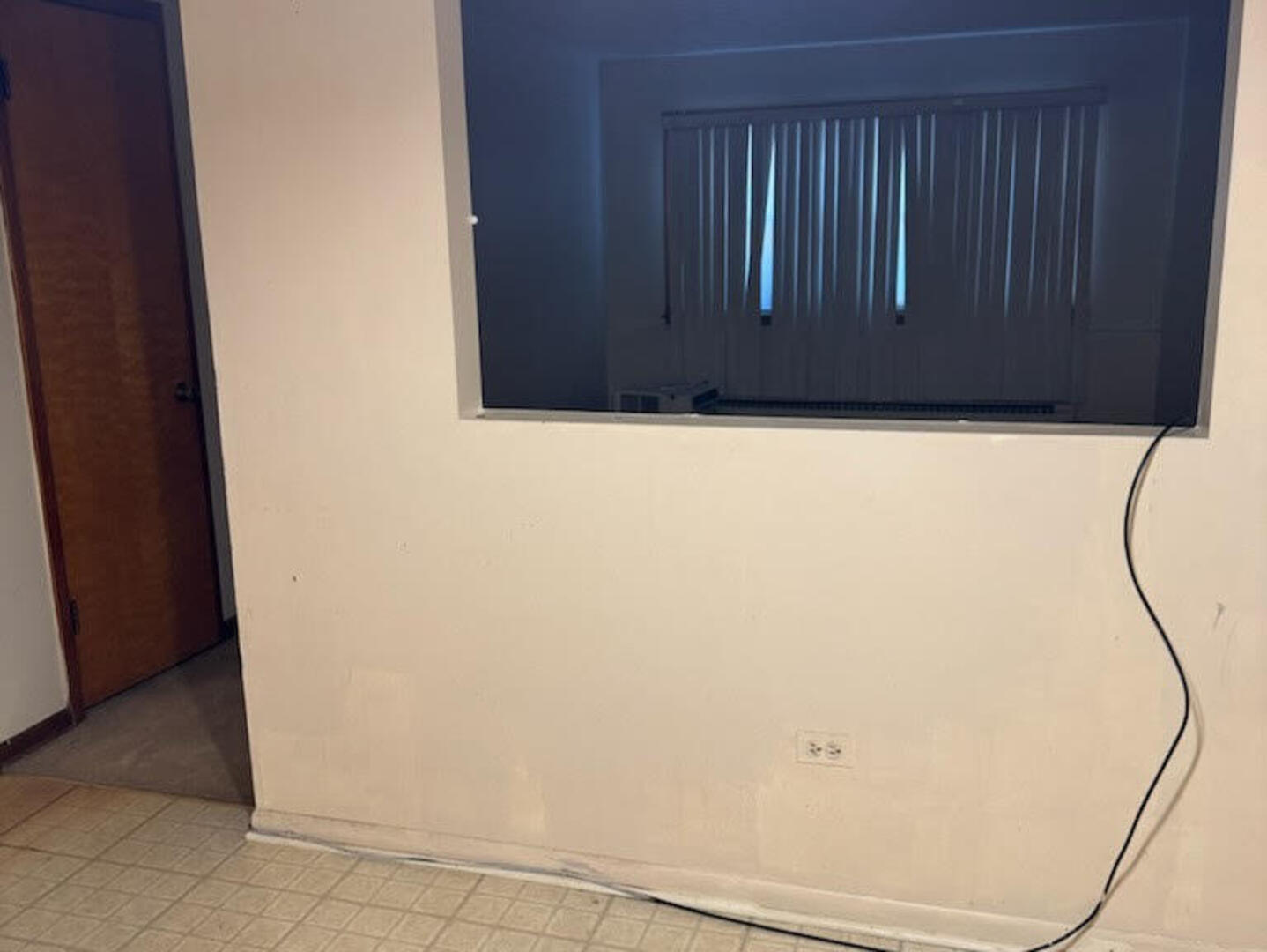 9209 South Cottage Grove Avenue, Unit A6 Chicago, IL 60619 - Photo 7 of 12 a view of wooden floor