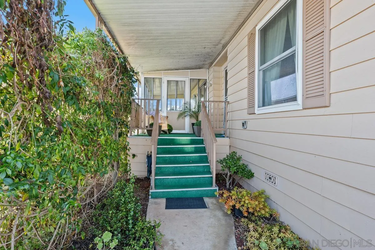 650 South Rancho Santa Fe Road, Unit SPC 332 San Marcos, CA 92078 - Photo 7 of 28 Gallery Image 7