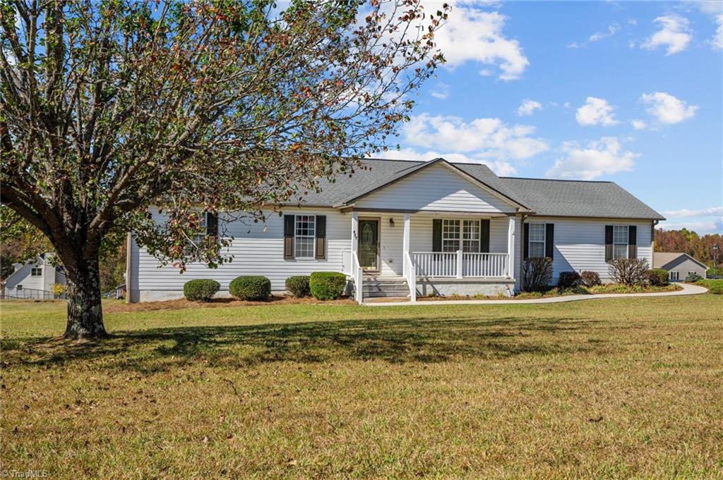 477 Allred Road Lexington, NC 27292 - Photo 3 of 50 Gallery Image 3