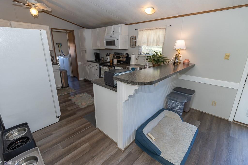 8280 Stafford Mill Road Oak Ridge, NC 27310 - Photo 19 of 40