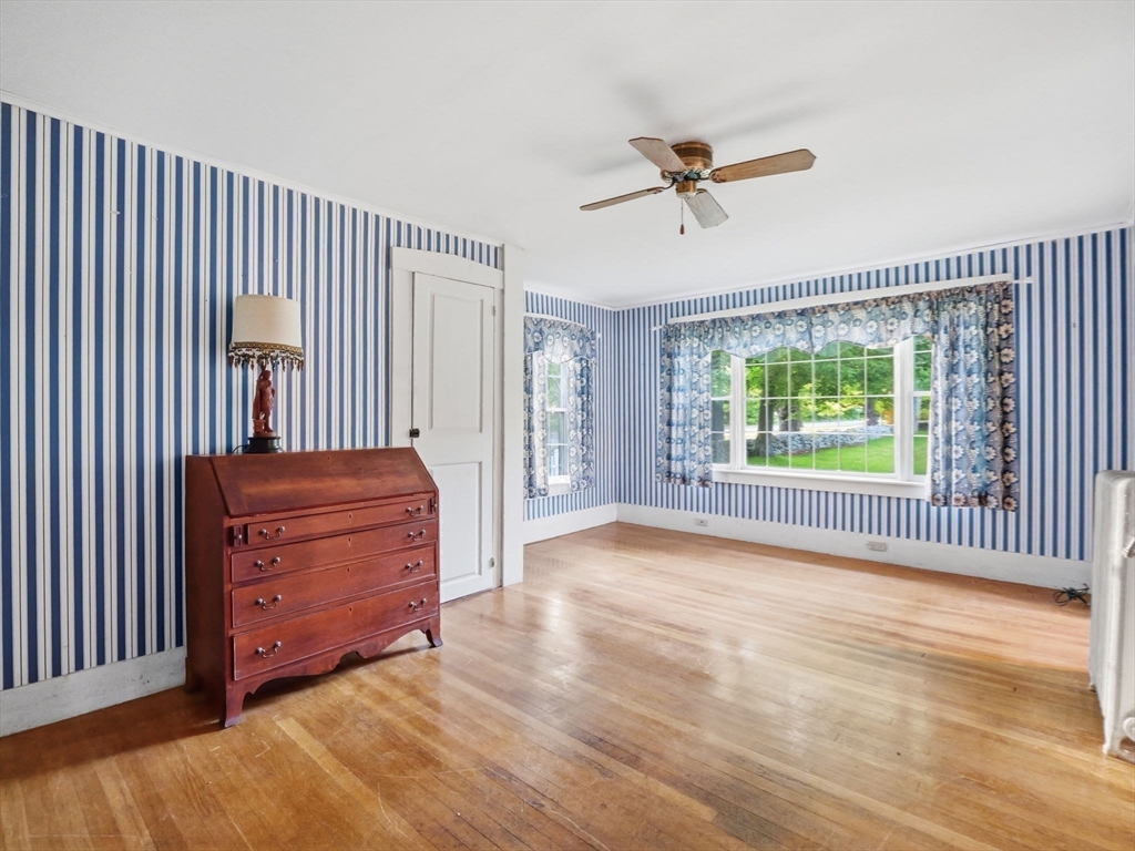 834 Pleasant Street Athol, MA 01331 - Photo 18 of 40