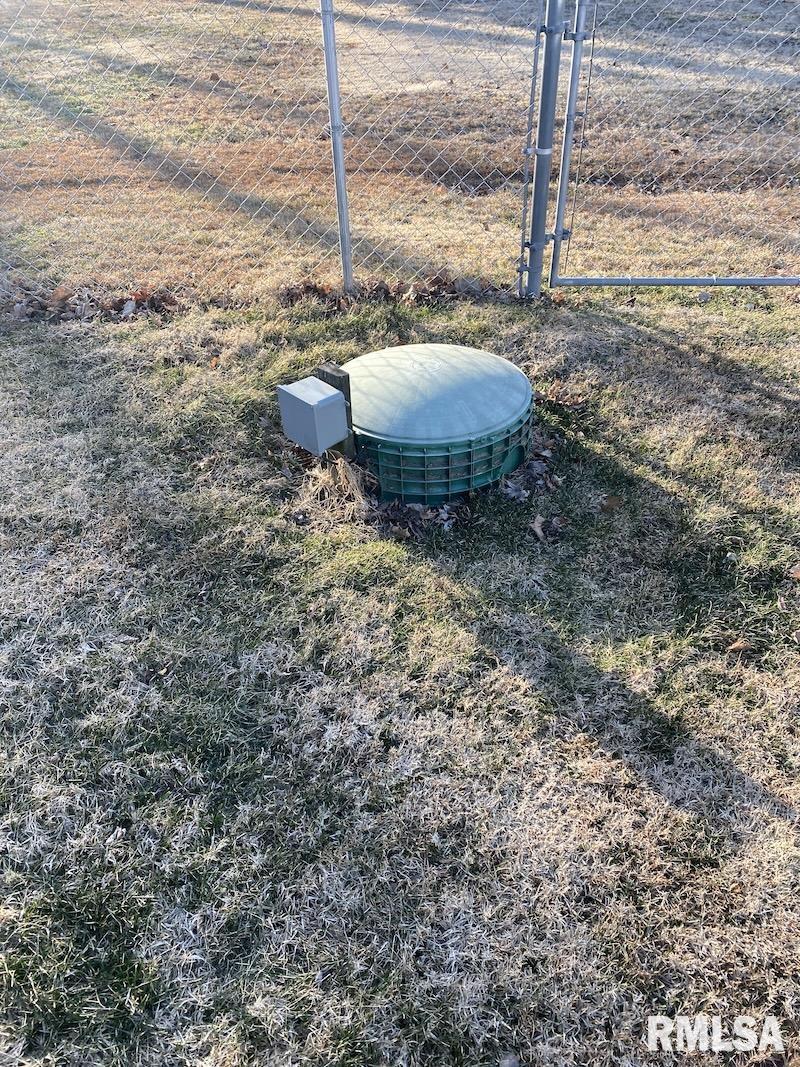 706 East Madison Avenue Casey, IL 62420 - Photo 19 of 41