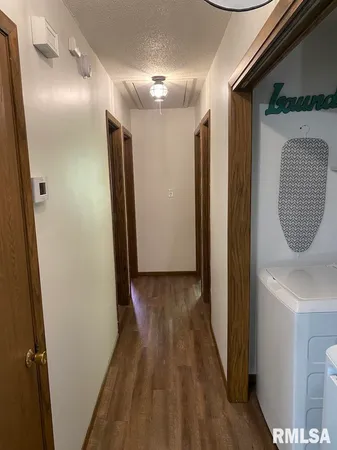 $140,000 | 706 East Madison Avenue, Casey, IL 62420