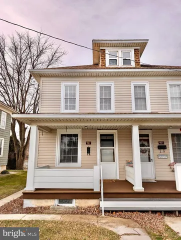 $226,900 | 977 Baltimore Street, Hanover, PA 17331