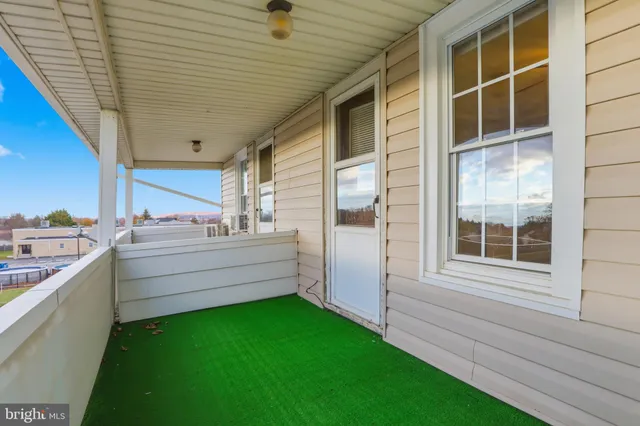 $226,900 | 977 Baltimore Street, Hanover, PA 17331