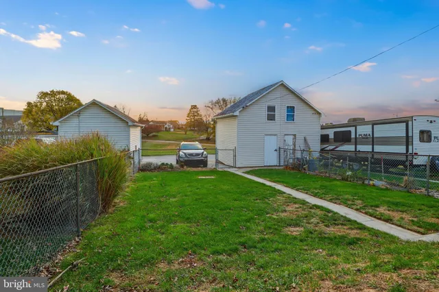 $226,900 | 977 Baltimore Street, Hanover, PA 17331