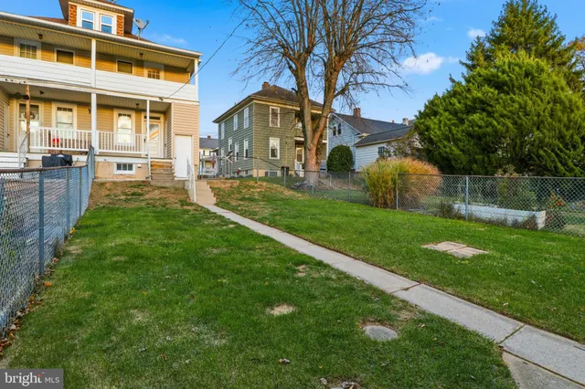 $226,900 | 977 Baltimore Street, Hanover, PA 17331