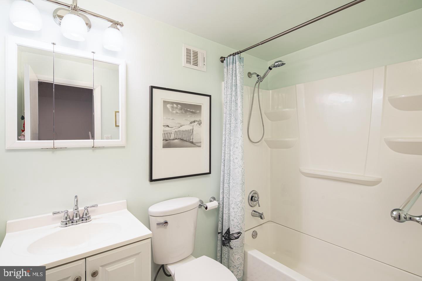 104 Lantoga Road, Unit 7 Wayne, PA 19087 - Photo 24 of 33 Gallery Image 24