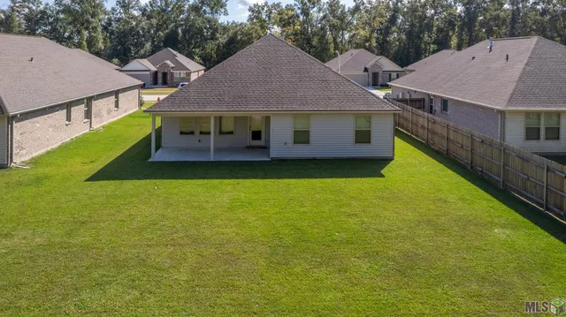 $314,900 | 290 Pretty Acrs Avenue, Hahnville, LA 70057