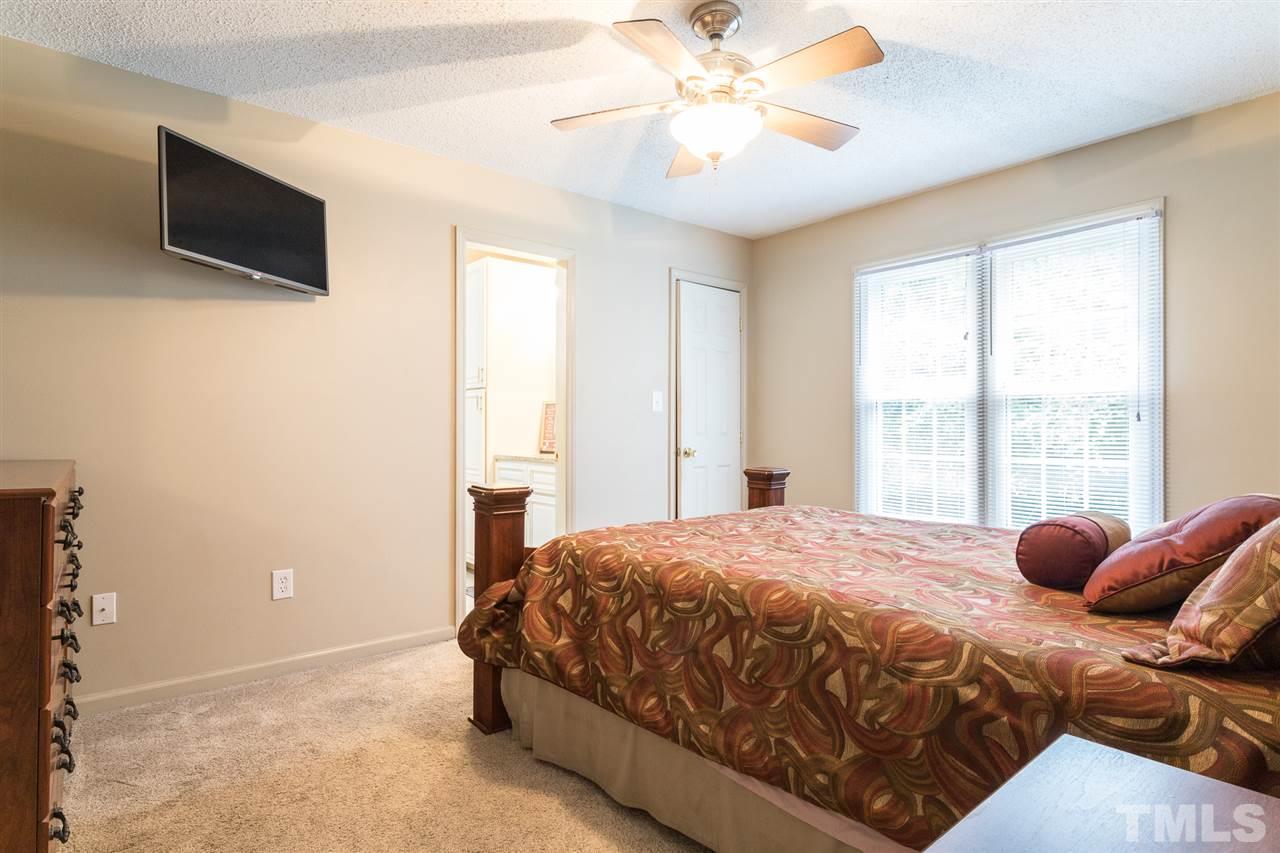 2860 West Jameson Road Raleigh, NC 27604 - Photo 22 of 25