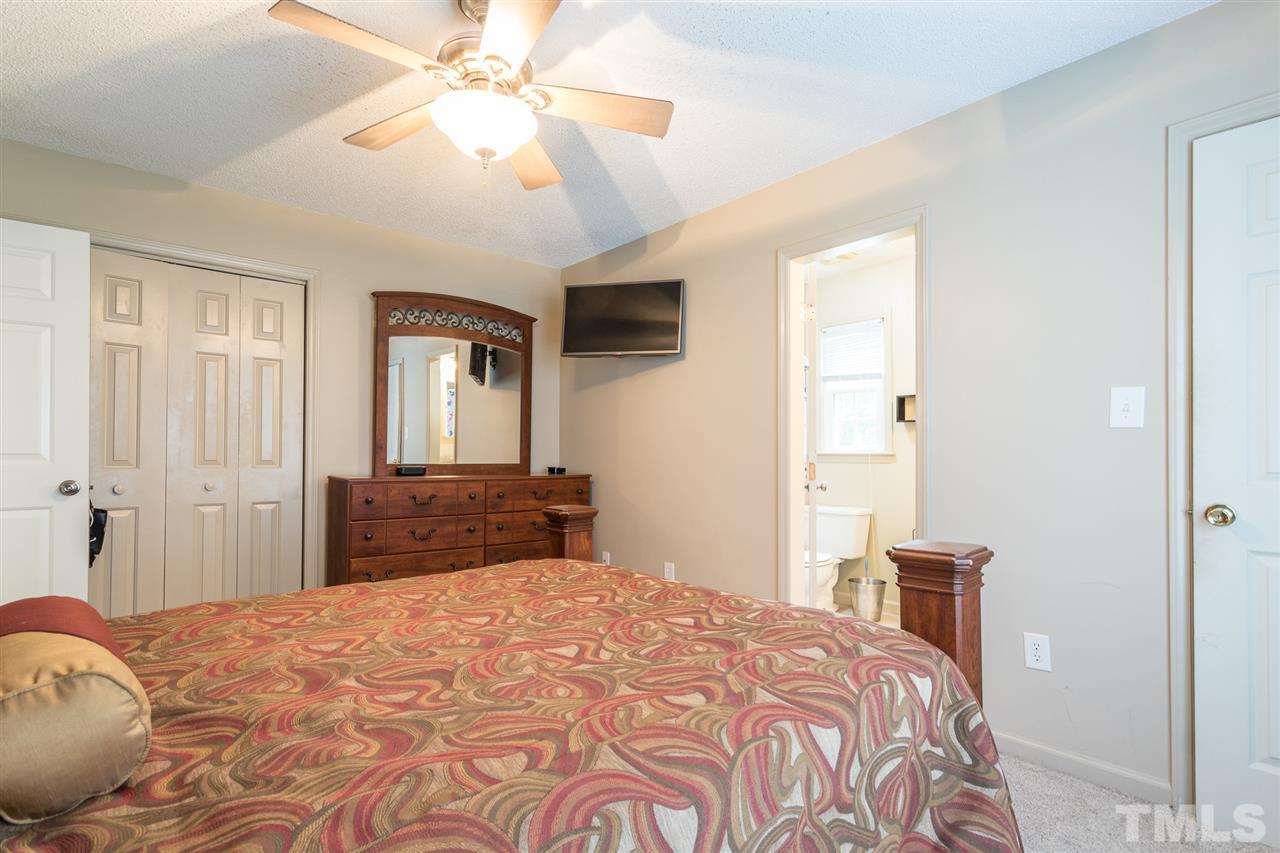 2860 West Jameson Road Raleigh, NC 27604 - Photo 23 of 25