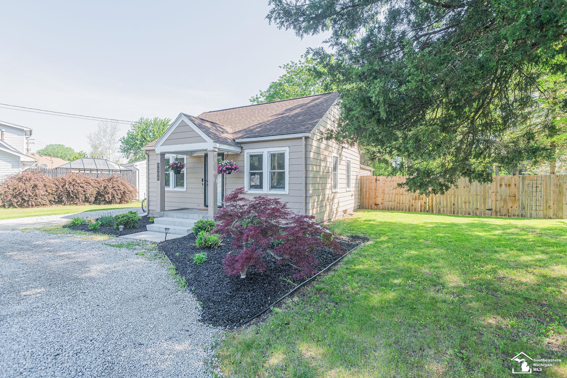 6966 Summerfield Road Temperance, MI 48182 - Photo 2 of 27