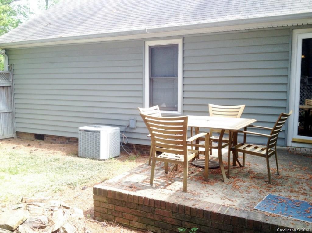 48725 Piney Point Road Norwood, NC 28128 - Photo 3 of 20 Gallery Image 3