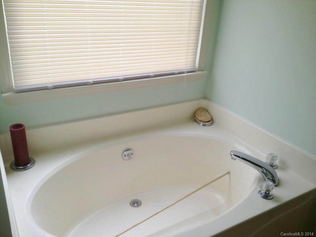 48725 Piney Point Road Norwood, NC 28128 - Photo 9 of 20 Gallery Image 9
